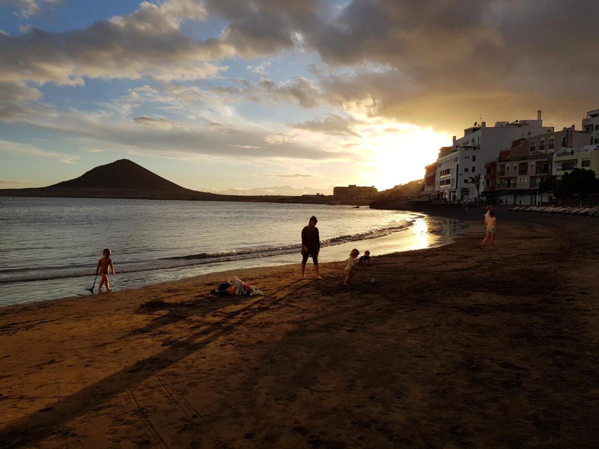 Alquilaencanarias El Medano Pika, Center And Beach 외부 사진